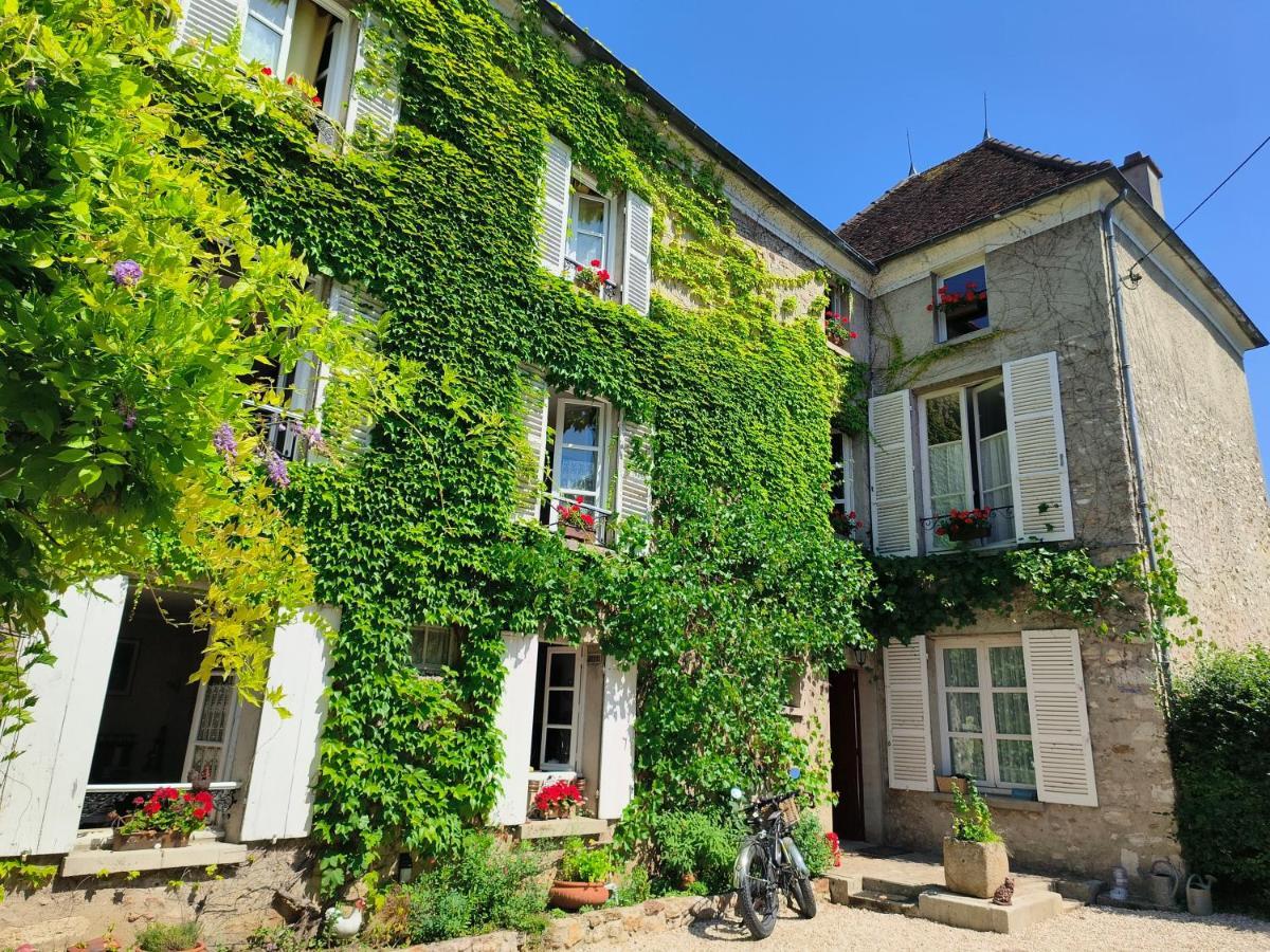 クレシー・ラ・シャペル Le Grand Barrois Bed & Breakfast エクステリア 写真