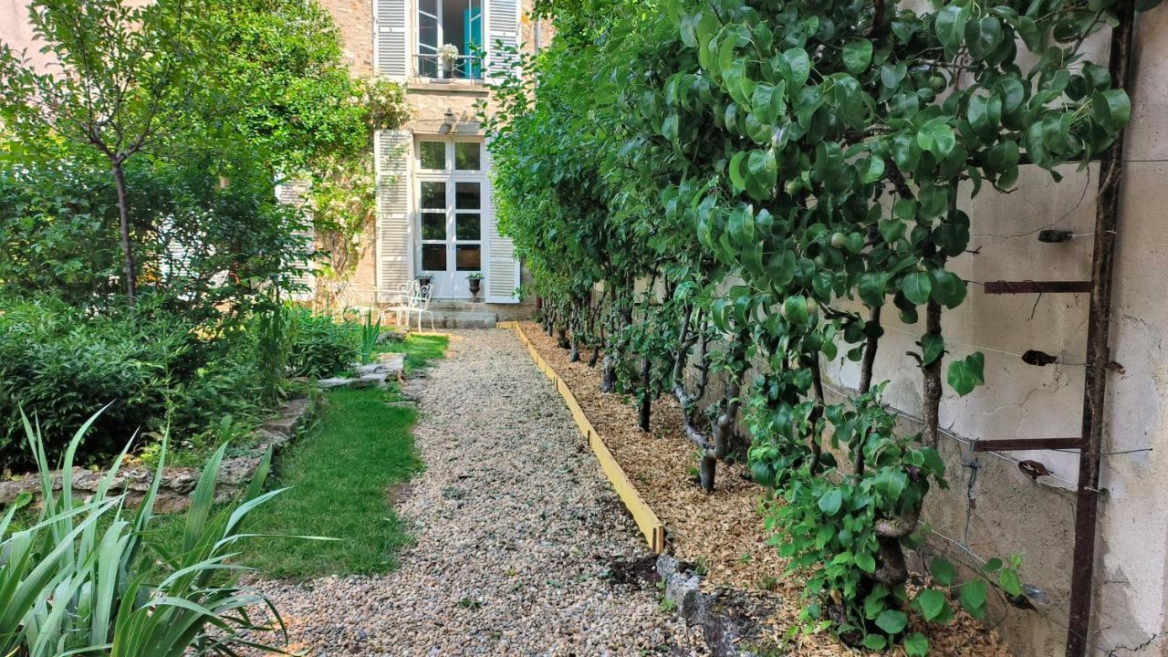 クレシー・ラ・シャペル Le Grand Barrois Bed & Breakfast エクステリア 写真